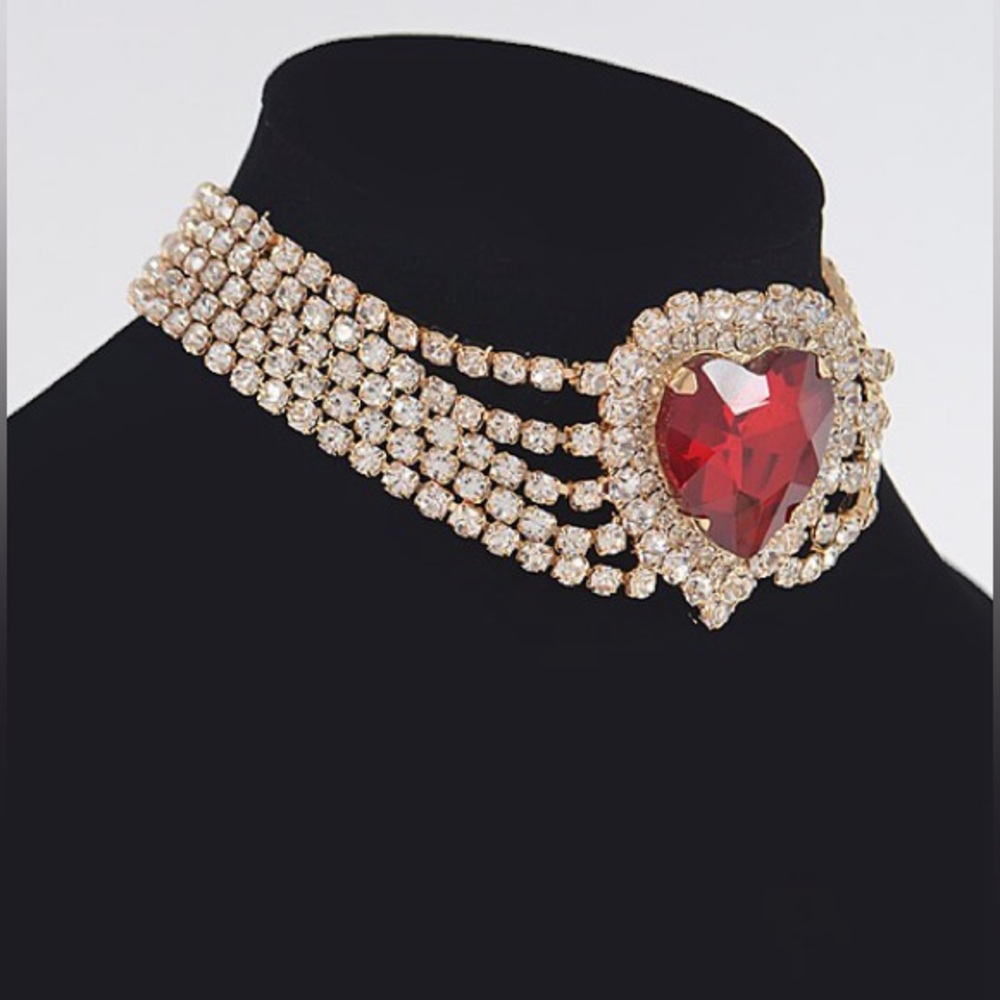 Heart Rhinestone Necklace - Picture 2 of 5